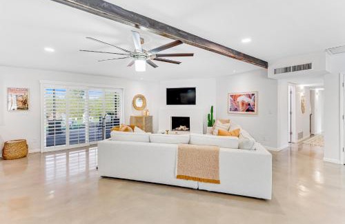Casas Adobes West Casa | Casablanca Retreat
