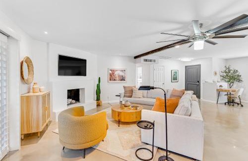 Casas Adobes West Casa | Casablanca Retreat