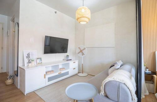 Canlubang Apartamento | CasaCalivil Nuvali 200mbps WiFi Netflix PS4