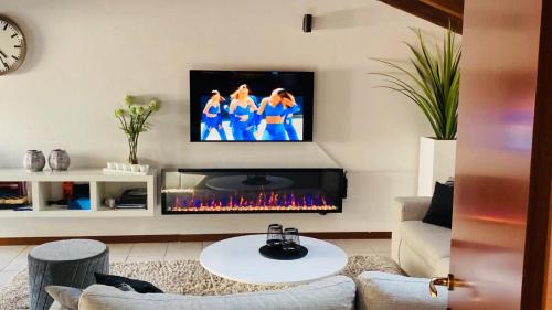 Acquaseria Apartamento | CasaCamelia 35, 3 BDRM with view Lake Como