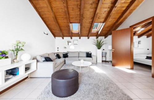 Acquaseria Apartamento | CasaCamelia 35, 3 BDRM with view Lake Como