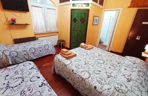 Latina Cama Y Desayuno | casadolcecasalatina