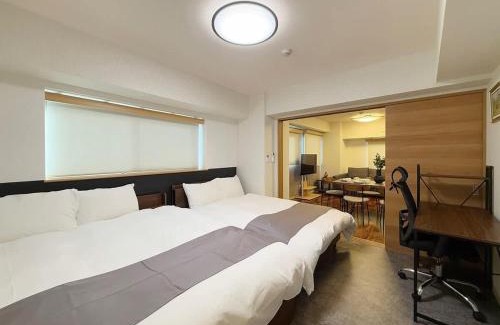 Hiroshima City Centre Apartamento | Casaen by b hotel - Secure 1BR Apt with Dining & Living Space