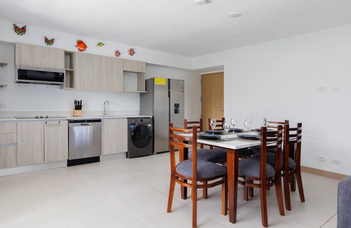 Cerro Plano Condominio | Casago 0606, Modern Nature-Inspired Condo with Mountain Views