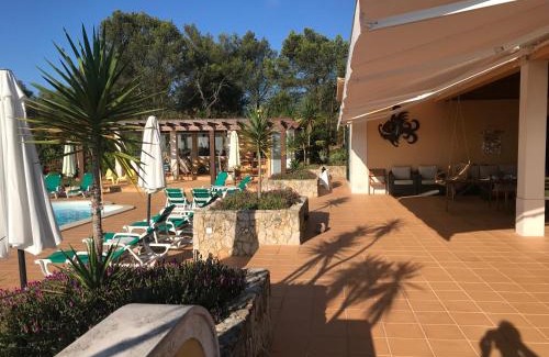 Nossa Senhora da Anunciada Casa | Casal das Oliveiras