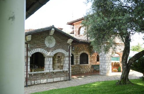 Norma Casa | Casale Esmeralda