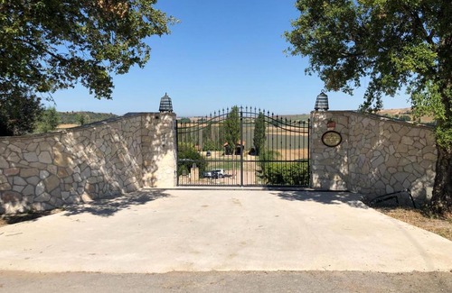 Tarquinia Cama Y Desayuno | Casale Farnesiana B&B