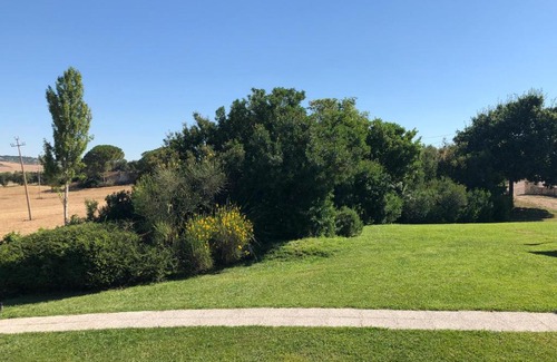 Tarquinia Cama Y Desayuno | Casale Farnesiana B&B