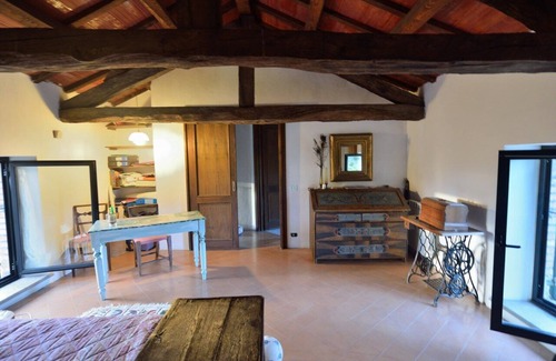 Ponticelli Otro | Casale Ferronio-Apartment La Vite