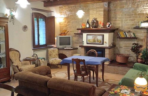Lidarno Casa | Casale Giuncheto