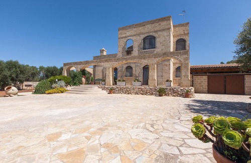 Galatone Villa | 296 Casale Tre Petre