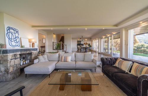 Cabrils Villa | Casanova, villa with panoramic views of Barcelona