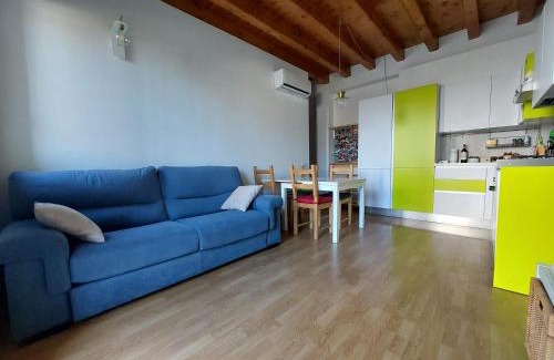 Crema Apartamento | CasaOlivier appartamento con giardino e biciclette