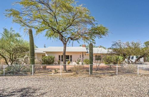 Casas Adobes Casa | Casas Adobes with a Salt Water Pool