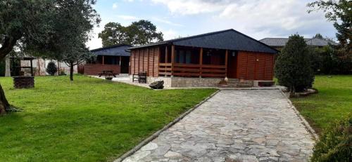 Roupar Casa | Casas de madera " A Chousa" en Roupar - Xermade