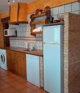 Ayllon Casa | Casas Rurales Mi Reja B