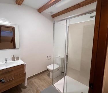 Cabanas de Polendos Casa | Casas Rurales VELASCO