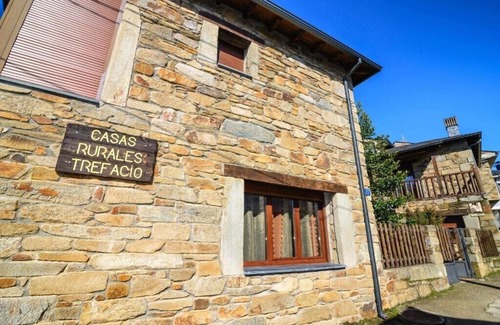Trefacio Casa | Casas Rurales Trefacio - Casa de 4 dormitorios
