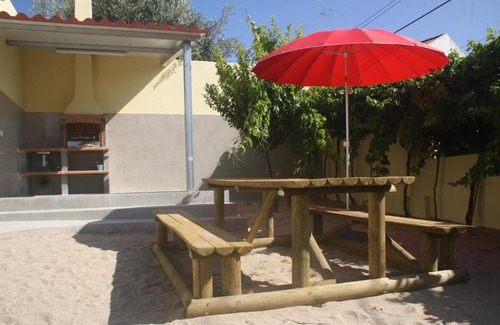 Amiais de Baixo Casa | CasaTioManel