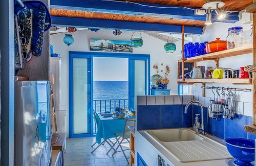 Erbalunga Chalet De Esquí | Casatta Ricci, house on the water with direct access to the sea