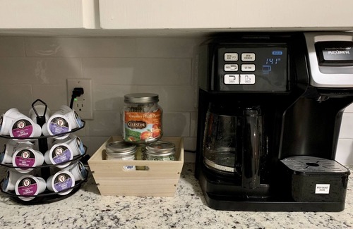 Baytown Casa | CasaVine@Baytown, E. Houston Getaway!