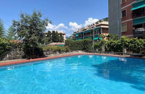 Camogli Apartamento | CasaViva - Good Vibe Bilo in Camogli with Shared Pool
