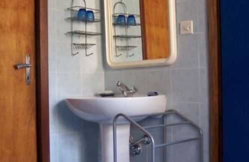 Sanremo Apartamento | CasaWitto-1/ 3-room-apartment/ wonderful sea view/ 4 pers-75sqm/ lots of style, comf+charm!