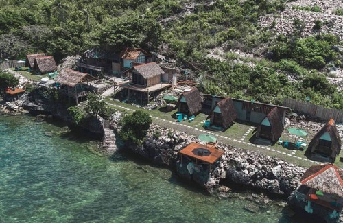 Dalaguete Cabaña | Casay Beach House