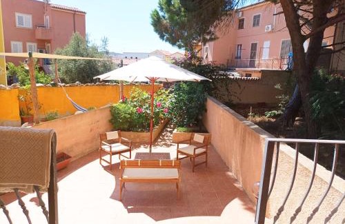 La Maddalena Apartamento | CasaZen, 2 camere, giardino e parking