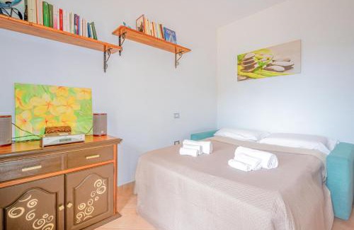 La Maddalena Apartamento | CasaZen, 2 camere, giardino e parking
