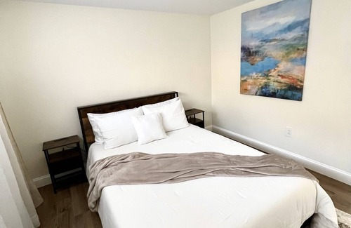 Montville Casa | Casazul: Mohegan Sun Getaway