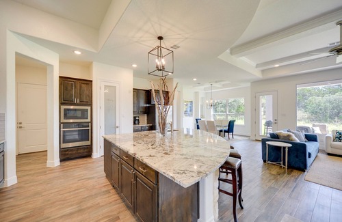 Spring Branch Casa | 'Cascada at Canyon Lake' ~ 1 Mi to Wedding Venues!