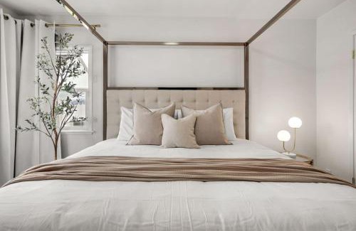 The Plaza Casa | Cascade Cove - Heated Pool Spa - Billiards and Lounge