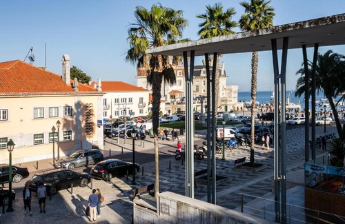 Cascais Hostal | Cascais Bay Hostel