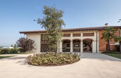 San Benedetto di Lugana Casa | Cascina Borghetta