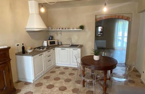Monforte d'Alba Apartamento | Cascina Bricco San Pietro Bed & Wine