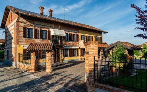 Magliano Alfieri Apartamento | Cascina D'Ghistu
