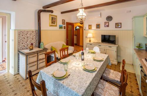 Magliano Alfieri Apartamento | Cascina D'Ghistu