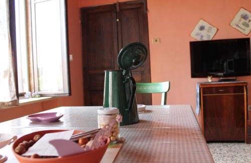 La Morra Apartamento | Cascina G appartamento tra i noccioli