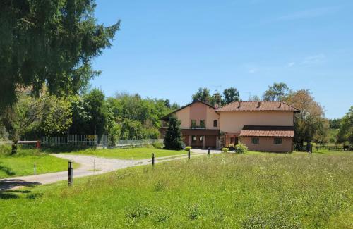 Lozzolo Apartamento | Cascina in Alto Piemonte/Piedmont countryhouse