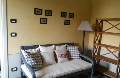 Rocchetta Tanaro Casa | Cascina Rollone