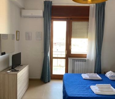 Casagiove Cama Y Desayuno | Caserta Royale Apartment