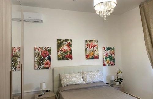 Casagiove Cama Y Desayuno | Caserta Royale Apartment