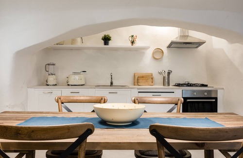 Ostuni Chalet De Esquí | Casetta Annina by Wonderful Italy