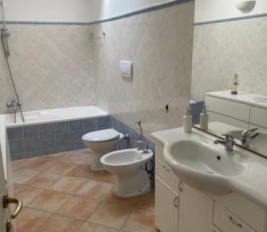 Lido delle Nazioni Casa | Casetta con giardino