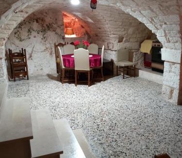 Ceglie Messapica Casa | CASETTA LA PIETRA DI Pietro