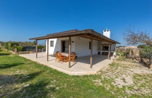 Campi Salentina Casa | Casetta Maddalena by BarbarHouse