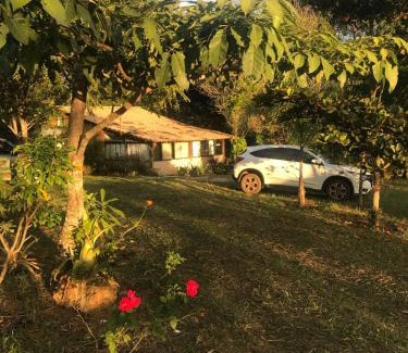 Sao Sebastiao Casa | Casinha de campo na mata preservada