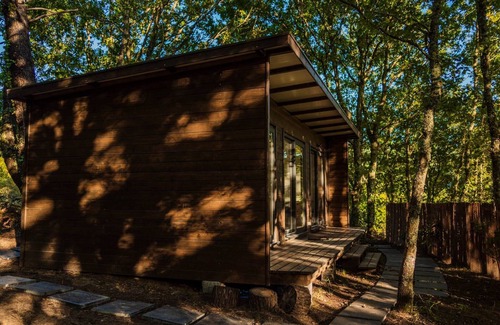 Covas Casa | Casinha Do Rio - Relax in the Middle of Nature