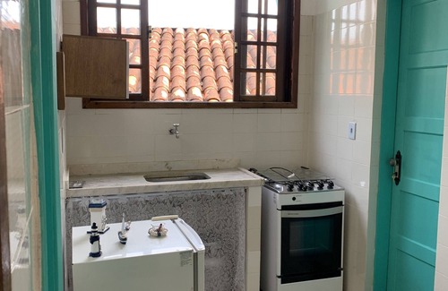 Marinas Casa | Casinha Verde Accommodation 1 minute from the sea. Foot in the sand. Mind in the sky.